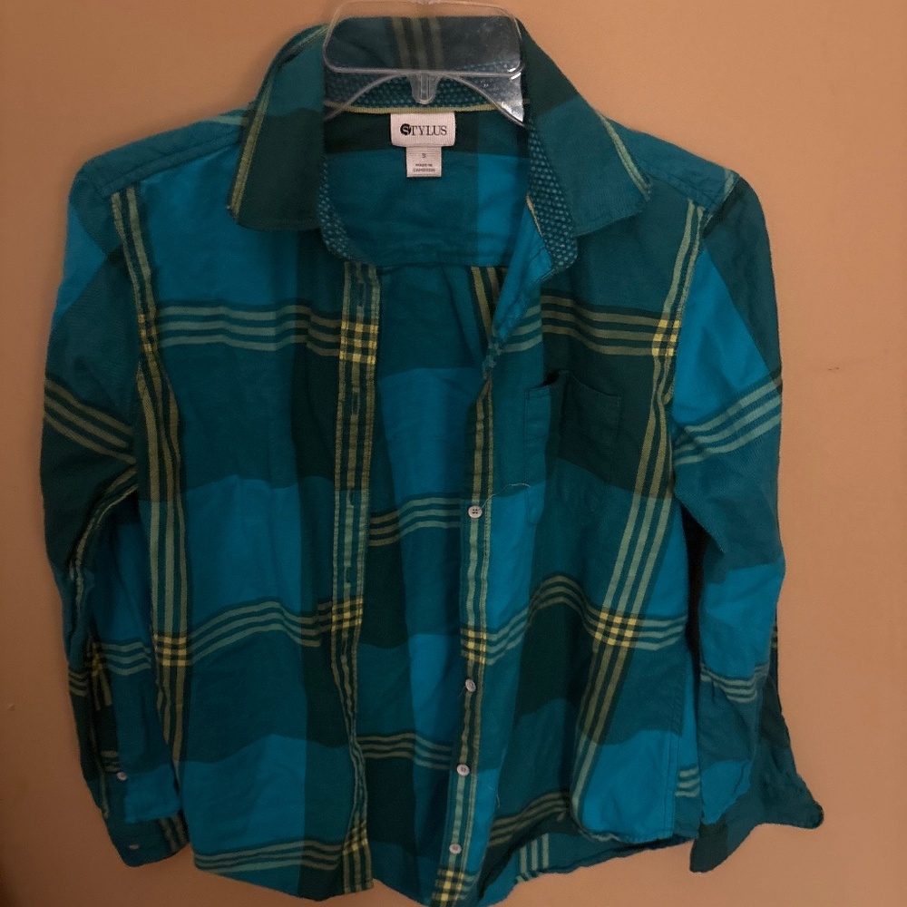 Green and blue flannel button up